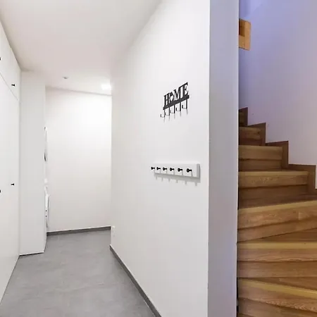 Villa Emma - Luxusní S Privátním Wellness Loučná pod Klínovcem